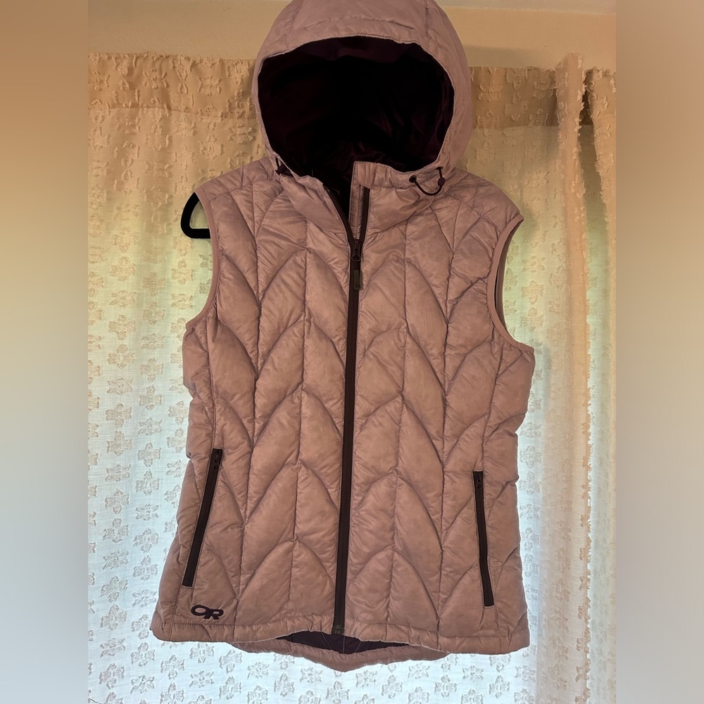 OR Outdoor Research Aria Down Puffer Hoodie Vest Women's Medium  Camp/Hike